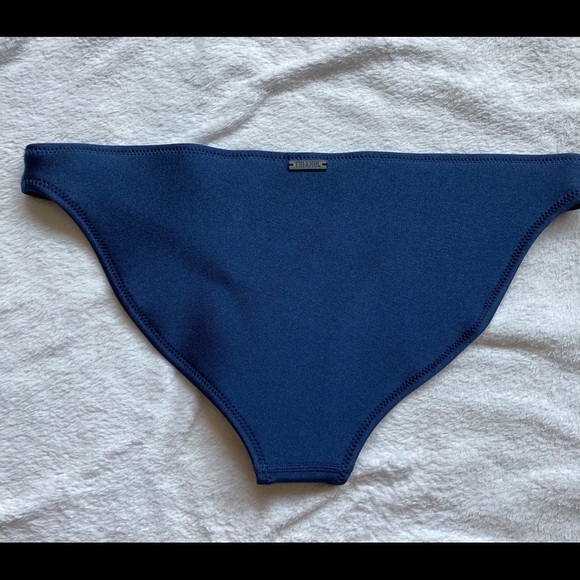 Triangl Bikini Bottoms - Picture 2 of 6
